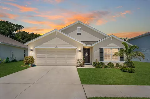 36296 Spanish Rose Dr, Dade City, FL 33525