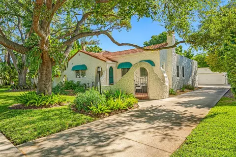 804 S Lakeview Rd, Tampa, FL 33609