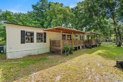 41033 Lynbrook Dr, Zephyrhills, FL 33540
