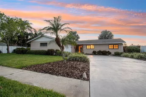 4714 Lodestone Dr, Tampa, FL 33615