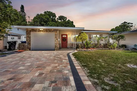3119 35th Ave N, Saint Petersburg, FL 33713