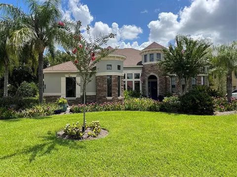 13630 Carryback Dr, Dade City, FL 33525