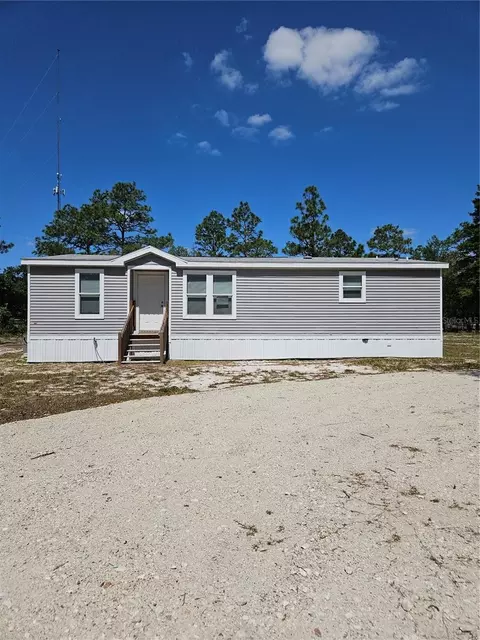 12073 Ehrenwald Dr, Weeki Wachee, FL 34613