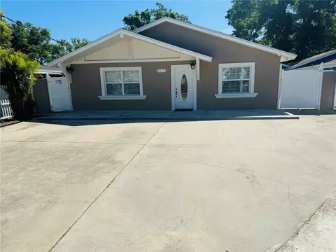 6913 N Hale Ave, Tampa, FL 33614