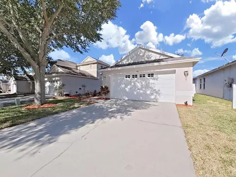 443 Summer Sails Dr, Valrico, FL 33594