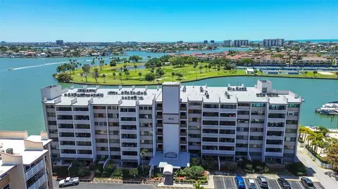 450 Treasure Island Cswy #204, Treasure Island, FL 33706