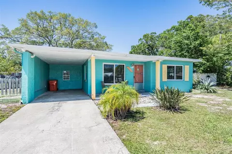 6647 Hibiscus Ave S, South Pasadena, FL 33707