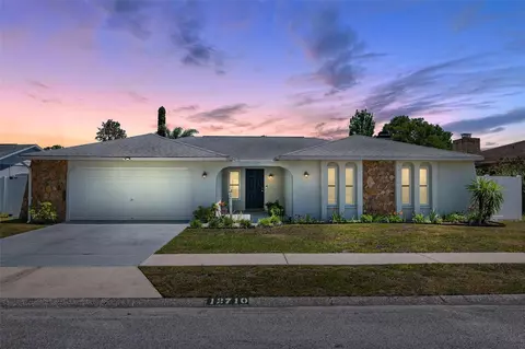 12710 Cedar Ridge Dr, Hudson, FL 34669