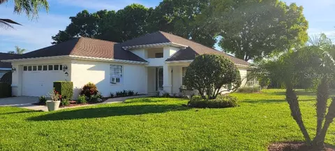 1122 Trafalgar Dr, New Port Richey, FL 34655