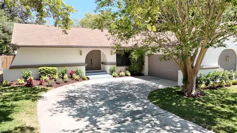 4800 Lake Valencia Blvd W, Palm Harbor, FL 34684