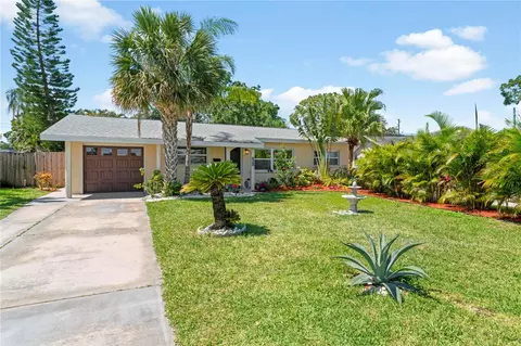 246 87th Ave N, Saint Petersburg, FL 33702