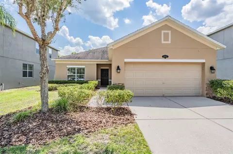 10622 Pictorial Park Dr, Tampa, FL 33647