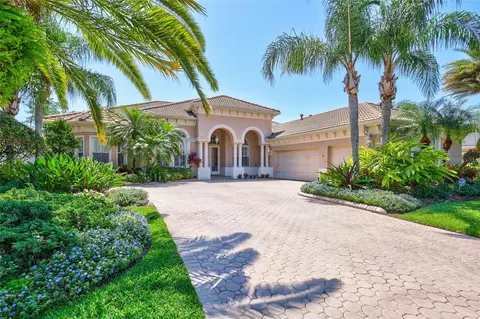12044 Royce Waterford Cir, Tampa, FL 33626