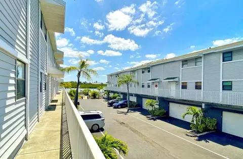 19823 Gulf Blvd #28, Indian Shores, FL 33785