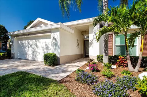 2261 Brookfield Greens Cir #30, Sun City Center, FL 33573