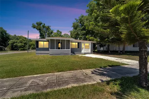 14007 12th St, Dade City, FL 33525