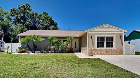 5717 Kneeland Ln, Tampa, FL 33625