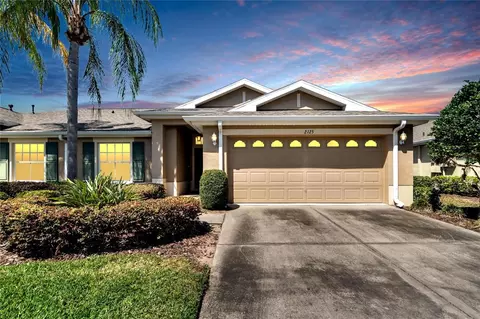 2125 Grantham Green Dr #75, Sun City Center, FL 33573