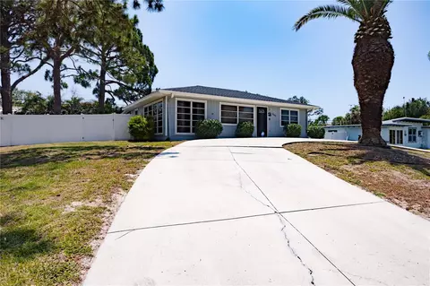 1545 Lemon Bay Dr, Venice, FL 34293