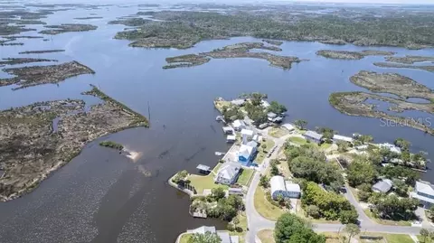 12430 W Battlecreek Dr, Homosassa, FL 34448