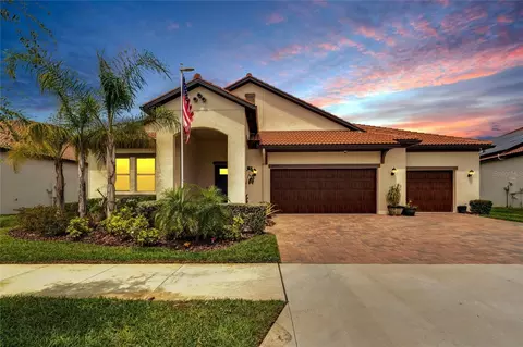 16923 Clear Cork Dr, Wimauma, FL 33598