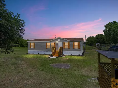 5231 Meadow Grove Trl, Lakeland, FL 33810