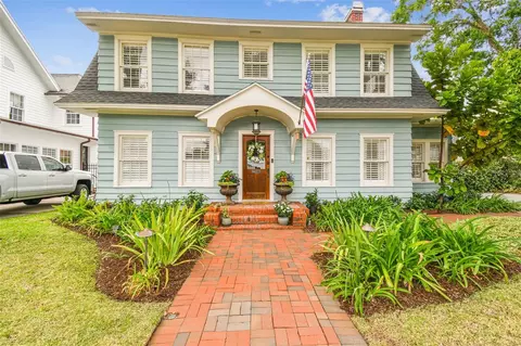 2607 W Watrous Ave, Tampa, FL 33629