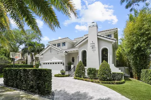 3315 E Sevilla Cir, Tampa, FL 33629