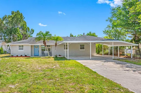 1380 Eagle Ave, Eagle Lake, FL 33839