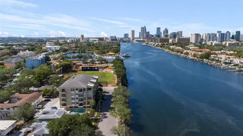 1 Barbados Ave #2D, Tampa, FL 33606