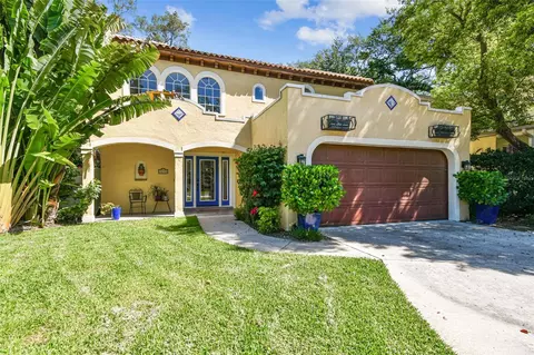 3205 W Knights Ave, Tampa, FL 33611