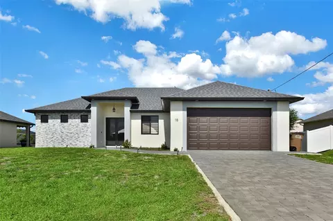 18 SW 15th Pl, Cape Coral, FL 33991