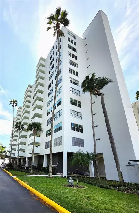 2401 Bayshore Blvd #1205, Tampa, FL 33629