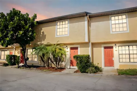 7448 Woodburn Ct #30, Winter Park, FL 32792