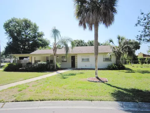 8412 Bedford Ln, Tampa, FL 33615