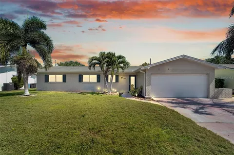 14141 113th Ave, Largo, FL 33774