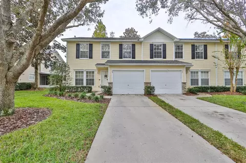 144 Woodknoll Pl, Valrico, FL 33594