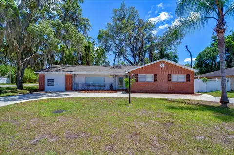 513 Clara Dr, Brandon, FL 33510