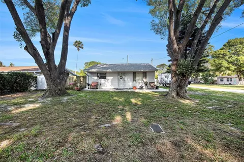 4205 78th Ln N, Saint Petersburg, FL 33709