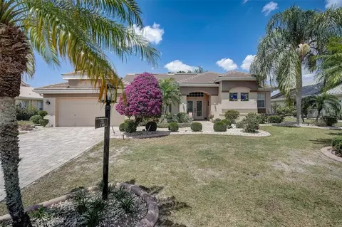 2315 Platinum Dr, Sun City Center, FL 33573