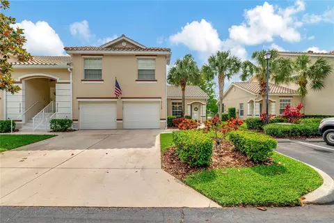 7113 Strand Cir, Bradenton, FL 34203