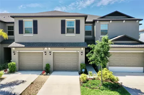 753 Royal Empress Dr, Ruskin, FL 33570