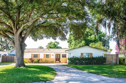 905 Helena Dr, Brandon, FL 33511