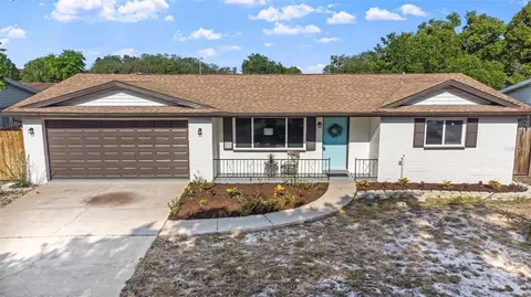8923 Windsong Ln, Port Richey, FL 34668