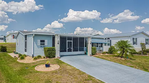 37607 Neukom Ave, Zephyrhills, FL 33541