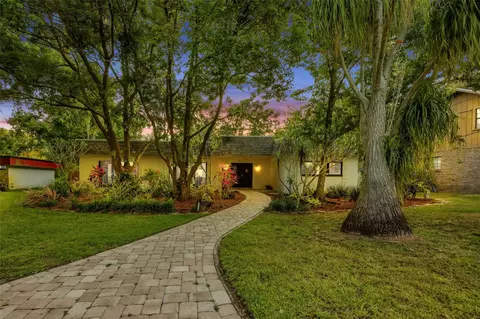 3506 Hillgrove Rd, Valrico, FL 33596