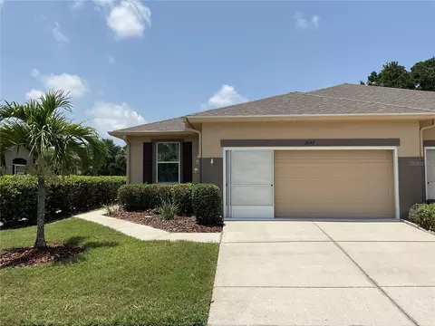 2042 Acadia Greens Dr, Sun City Center, FL 33573
