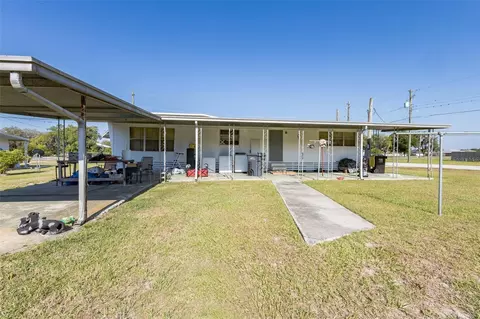 5206 Spirit Lake Rd, Winter Haven, FL 33880