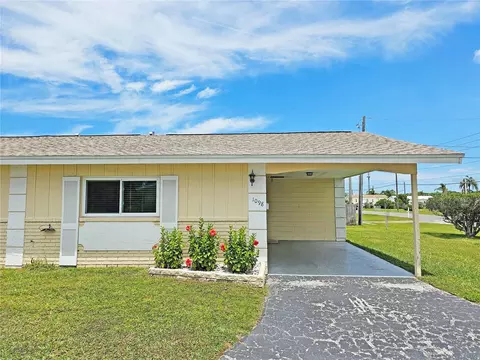 1098 Loch Haven Dr N, Dunedin, FL 34698