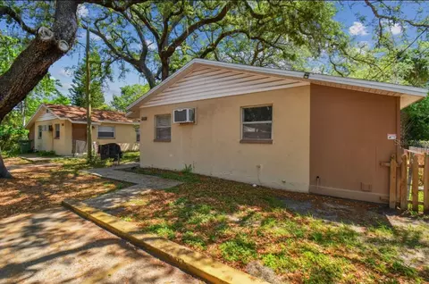 3705 N Garrison St, Tampa, FL 33619